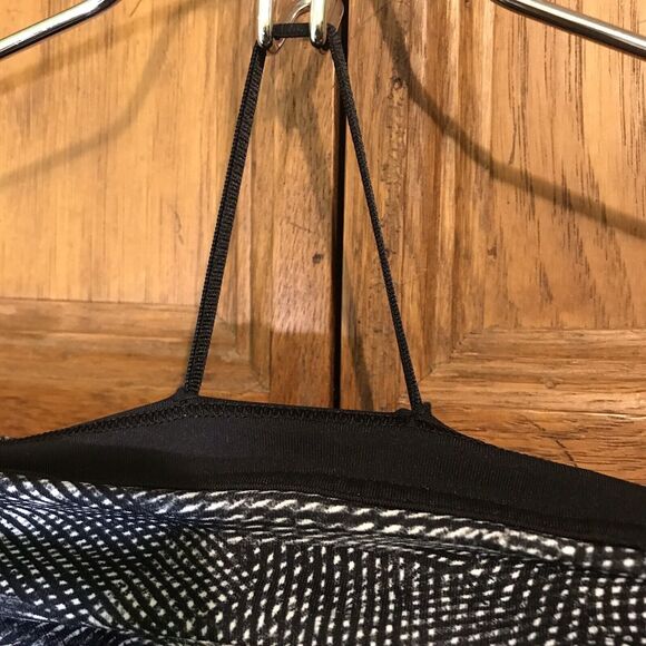 Lululemon Pace Rival Crop 22" Inseam Sz 8 Velocity Mesh Island Mist Black & Gray - Picture 5 of 11